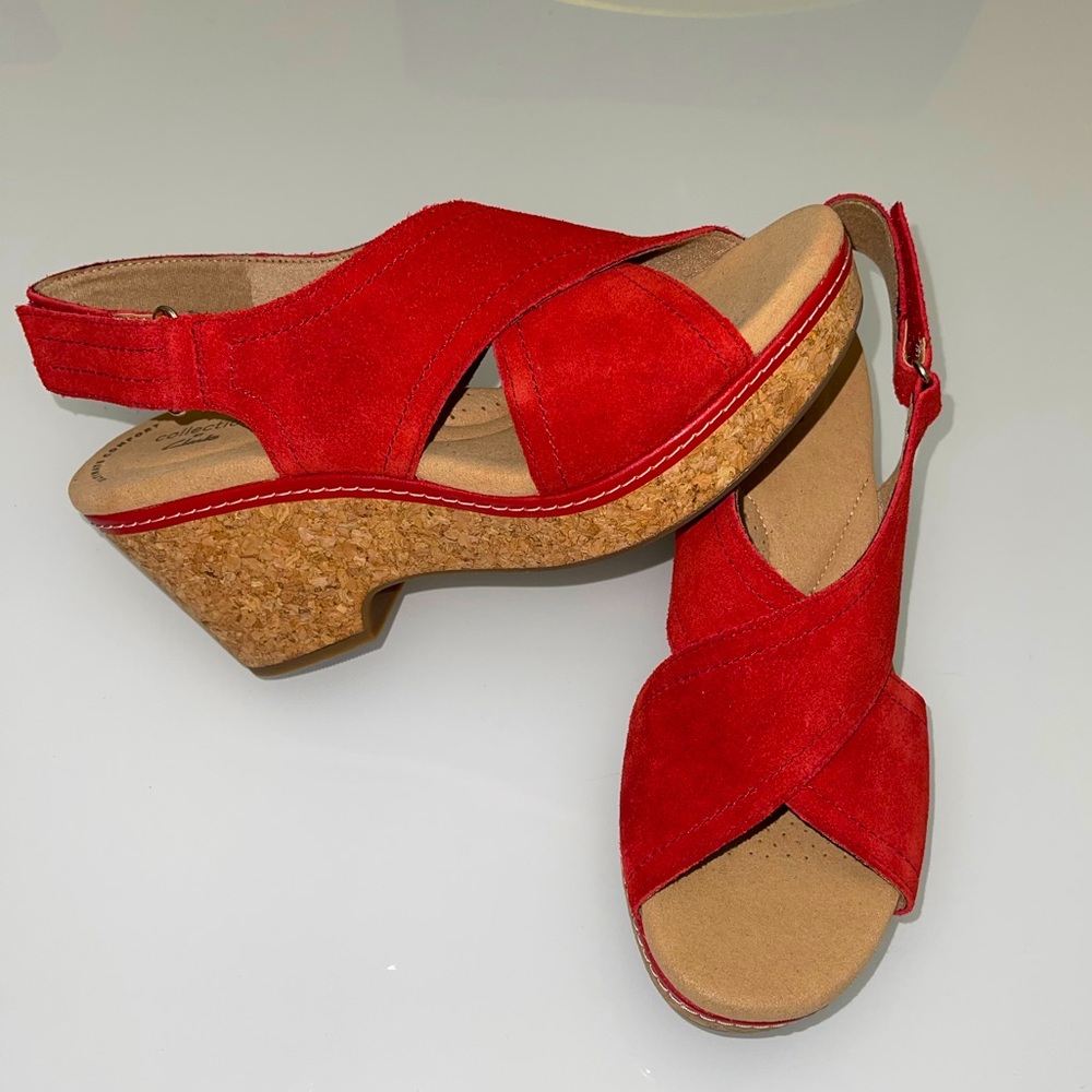 Clarks - Ultimate Comfort wedge sandals